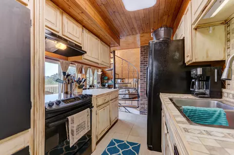 1826 Wilderness Dr, Talbott, TN 37877 photo 7