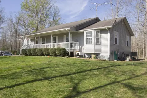 2031 Fed Phillips Rd, Oneida, TN 37841 photo 1