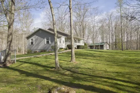 2031 Fed Phillips Rd, Oneida, TN 37841 photo 5