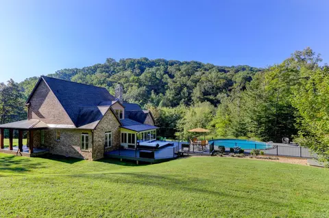 9837 Hogskin Rd, Corryton, TN 37721 photo 6