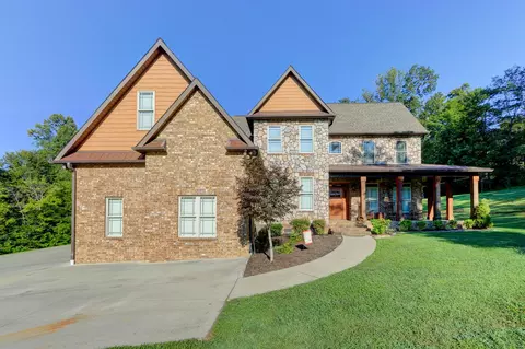 9837 Hogskin Rd, Corryton, TN 37721 photo 2