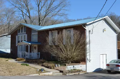 2001 E Wolfe Valley Rd, Heiskell, TN 37754 photo 2
