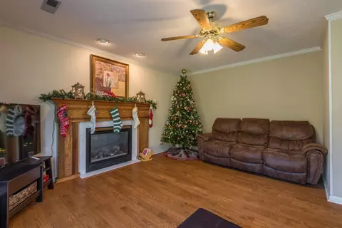 209 Nicely Tr, Powell, TN 37849 photo 16