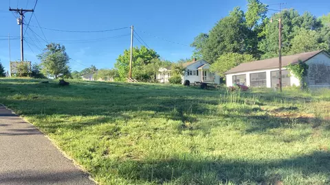 116 Blacksferry Loop, Clinton, TN 37716 photo 8