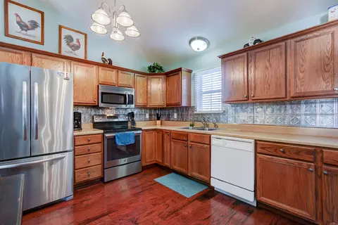 6705 Farmbrook Ln, Knoxville, TN 37918 photo 4