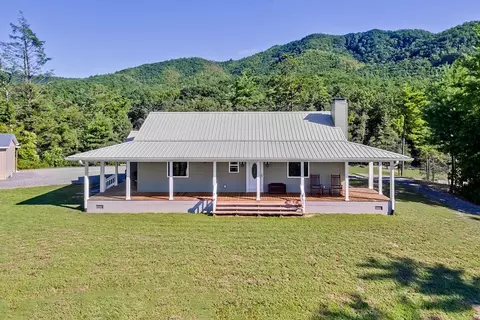 3 Davis Ln, Chuckey, TN 37641 photo 1