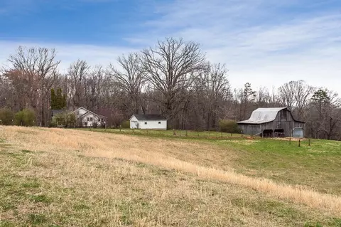 7404 Ridgeview Rd, Corryton, TN 37721 photo 2
