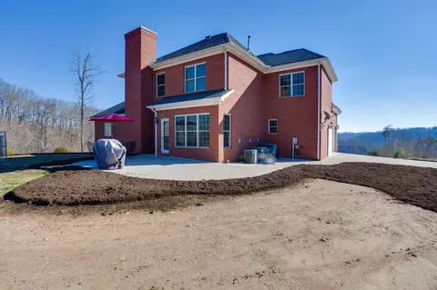 721 E Bullrun Valley Dr, Heiskell, TN 37754 photo 2