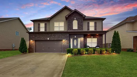 2876 Mcmanus Cir, Clarksville, TN 37042