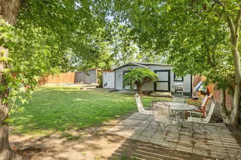 109 E Market St, Decherd, TN 37324 photo 23