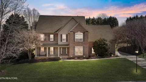 424 Gwinhurst Rd, Knoxville, TN 37934