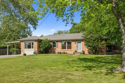 5202 Byrne Dr, Nashville, TN 37211