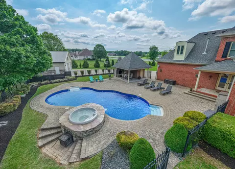 107 Churchill Farms Dr, Murfreesboro, TN 37127