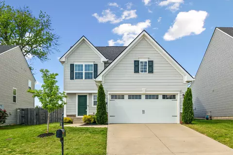 3039 Persimmon St, Columbia, TN 38401