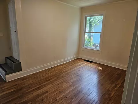 911 Leaf Ave, Murfreesboro, TN 37130 photo 7