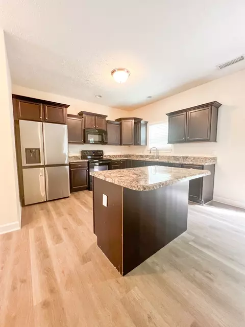 Kitchen - 912 Cabernet Trl, Antioch, TN 37013 photo 1 of 2