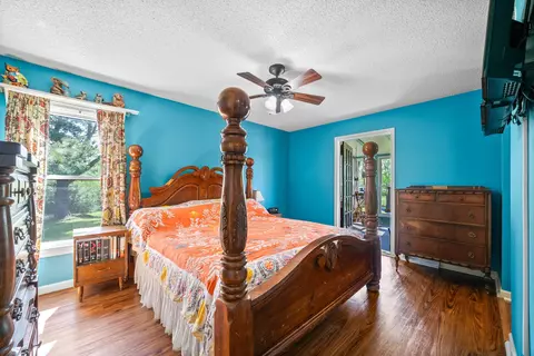 Bedroom - 558 Bumpus Rd, Cunningham, TN 37052 photo 1 of 5