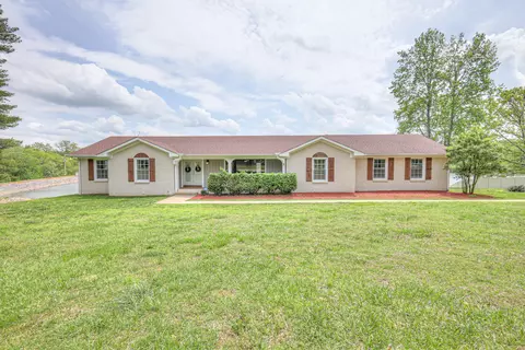 411 Willow Lake Dr, Portland, TN 37148