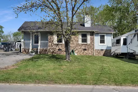 606 Blake Moore Dr, La Vergne, TN 37086