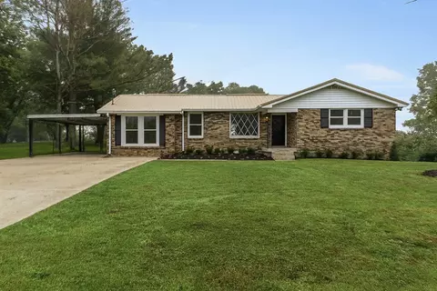 1025 Goshentown Rd, Hendersonville, TN 37075