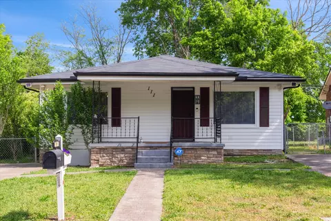 111 Stacker Dr, Clarksville, TN 37040