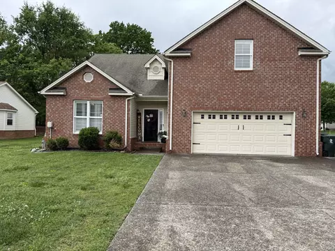 153 Willowleaf Ln, White House, TN 37188