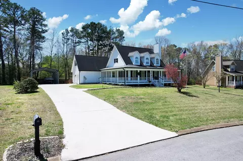 31 Crestwood Dr, Ringgold, GA 30736