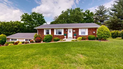 903 River Ranch Rd, Shelbyville, TN 37160