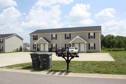 508 Patriot Park Ct, Clarksville, TN 37042