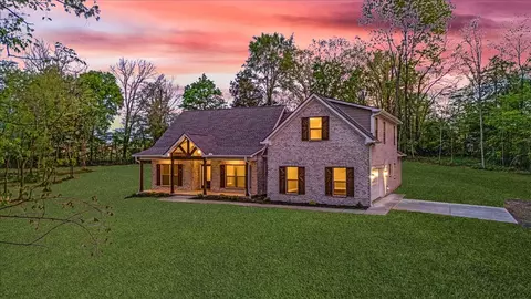 11926 New Zion Rd, Christiana, TN 37037