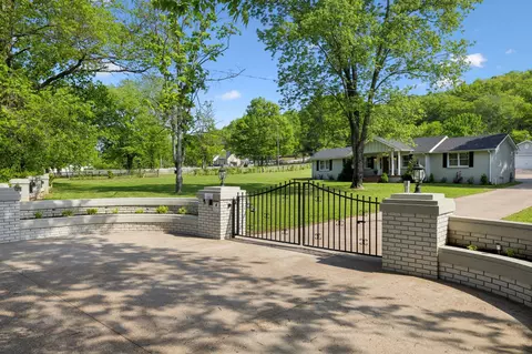 6991 Old Hickory Blvd, Whites Creek, TN 37189