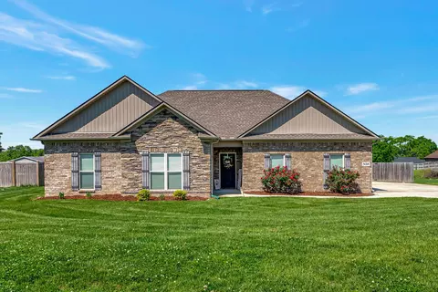 5014 Rainier Dr, Chapel Hill, TN 37034