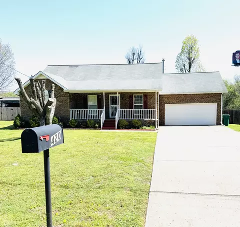 420 Clarkston Dr, Smyrna, TN 37167