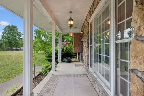 614 Beech St, Centerville, TN 37033 photo 8