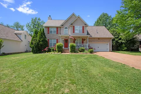 Exterior - 2011 Spring Meadow Cir, Spring Hill, TN 37174 photo 9 of 10