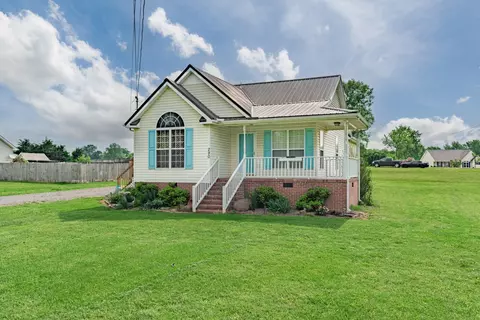 290 Old Huntsville Rd, Fayetteville, TN 37334