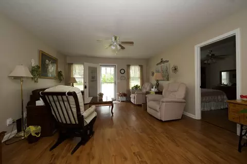 3944 Armstrong Rd, Springfield, TN 37172 photo 6