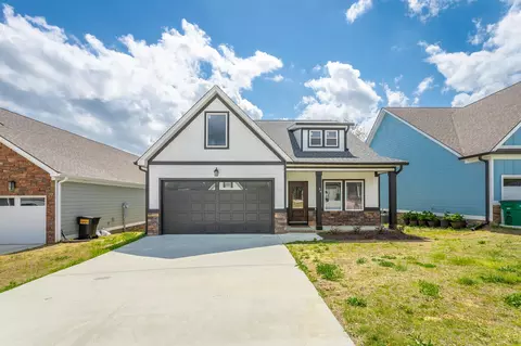34 Willow Grove Ct, Ringgold, GA 30736