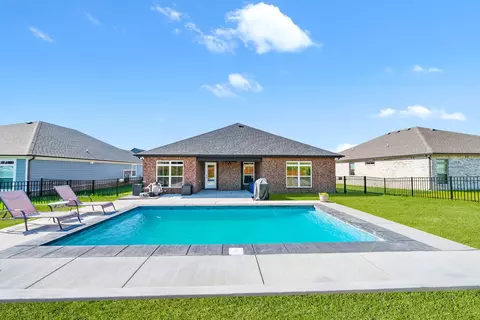 313 Frontier Dr, Clarksville, TN 37043