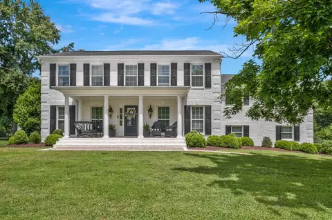 139 Choctaw Dr, Hendersonville, TN 37075