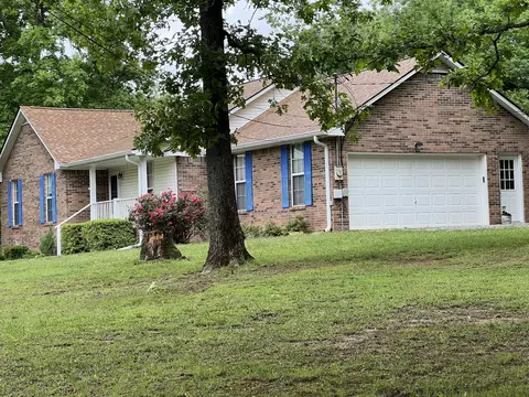 551 Martin Rd, Clarksville, TN 37042