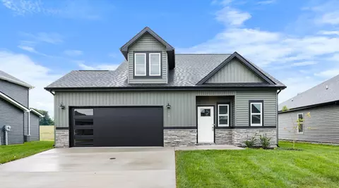 774 Emma Dean Dr, Clarksville, TN 37042