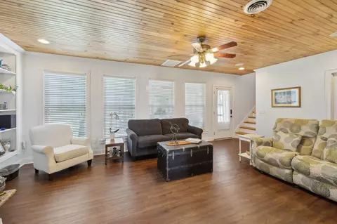 Living - 155 High St, Morrison, TN 37357 photo 1 of 4