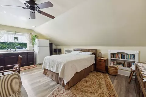 Bedroom - 155 High St, Morrison, TN 37357 photo 6 of 7