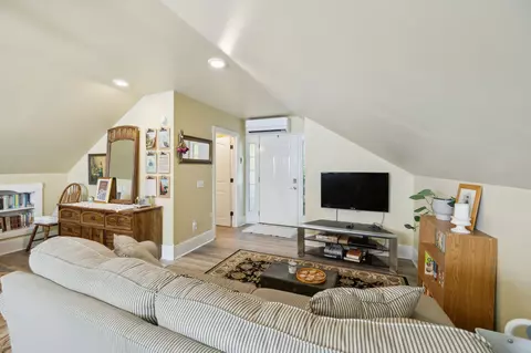 Living - 155 High St, Morrison, TN 37357 photo 4 of 4