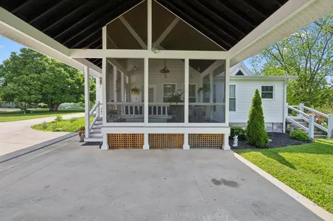 Exterior - 155 High St, Morrison, TN 37357 photo 13 of 26