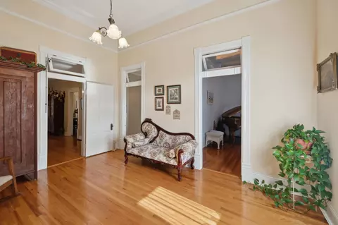 Entry Way - 155 High St, Morrison, TN 37357 photo 3 of 10