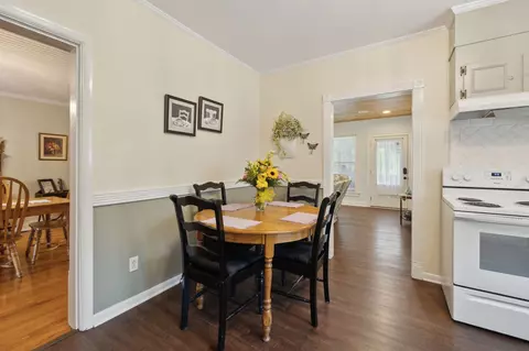 Dining - 155 High St, Morrison, TN 37357 photo 5 of 5