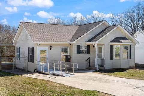 415 Norfolk Dr, La Vergne, TN 37086