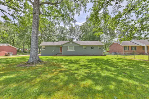 30 Garden Pl, Manchester, TN 37355